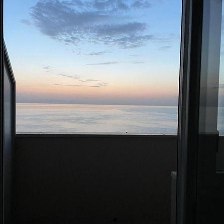 Il Balcone Sul Mare Daire Porto Recanati Dış mekan fotoğraf